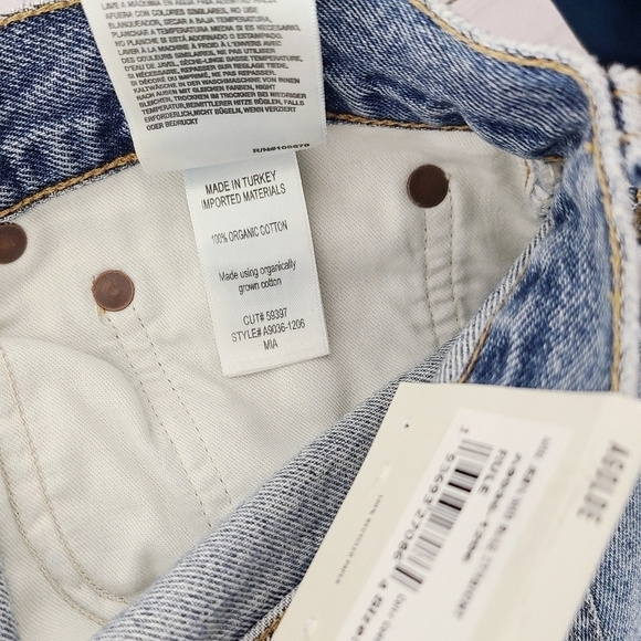 Agolde Mia mid rise straight leg jeans Rule distressed NEW - Picture 9 of 9